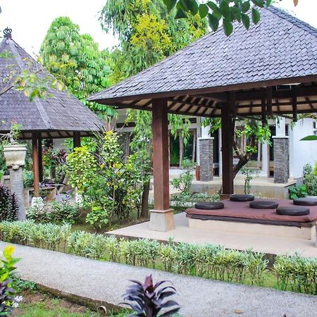 Araminth Guest House And Spa Lovina Exterior foto